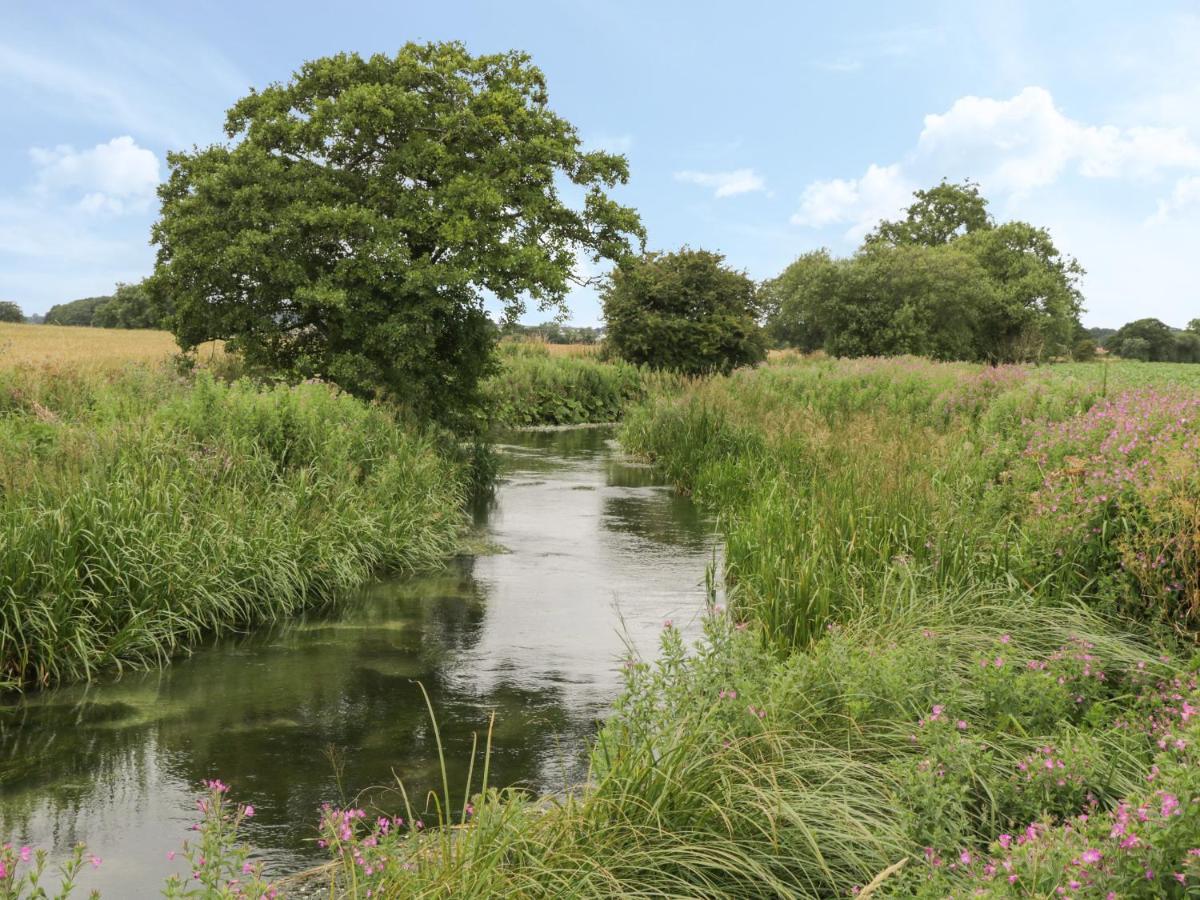 Plough Cottage Driffield Luaran gambar